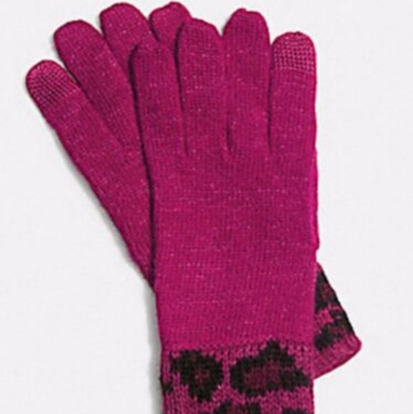 Coach Ocelot Touch Glove in Cranberry - Picture 8 of 8